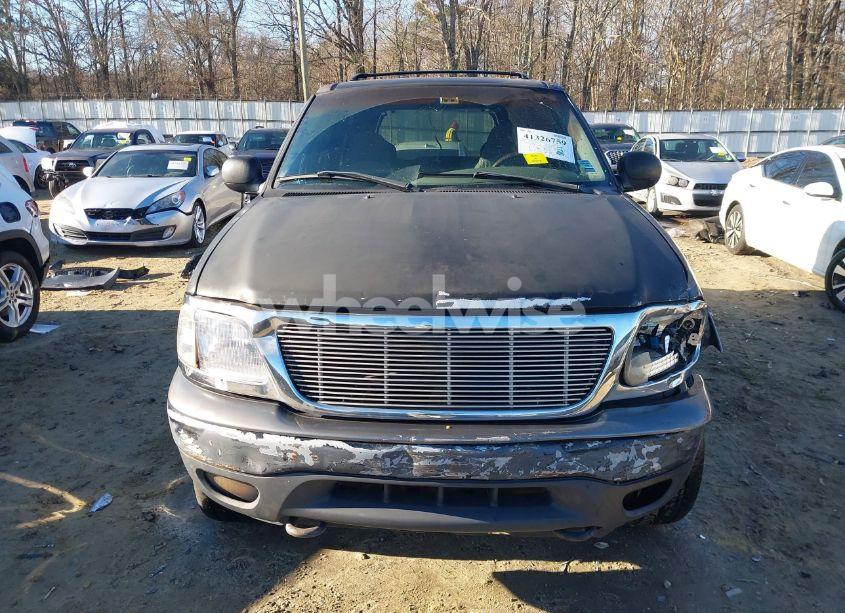 Photo 12 of 2000 Ford Expedition XLT (VIN 1FMRU1664YLB83051)