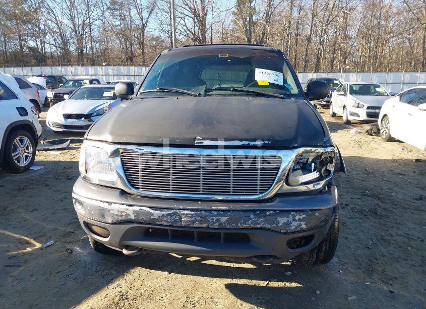 Photo 6 of 2000 Ford Expedition XLT (VIN 1FMRU1664YLB83051)