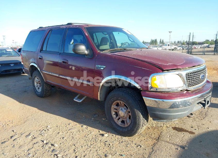 2000 Ford Expedition XLT (VIN 1FMRU166XYLB12033) main photo