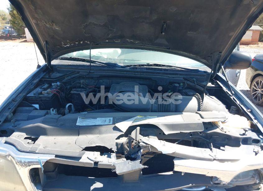 Photo 10 of 1999 Ford Expedition EDDIE BAUER/XLT (VIN 1FMRU1762XLB27932)