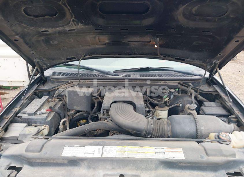 Photo 10 of 1998 Ford Expedition EDDIE BAUER/XLT (VIN 1FMRU1763WLB13732)