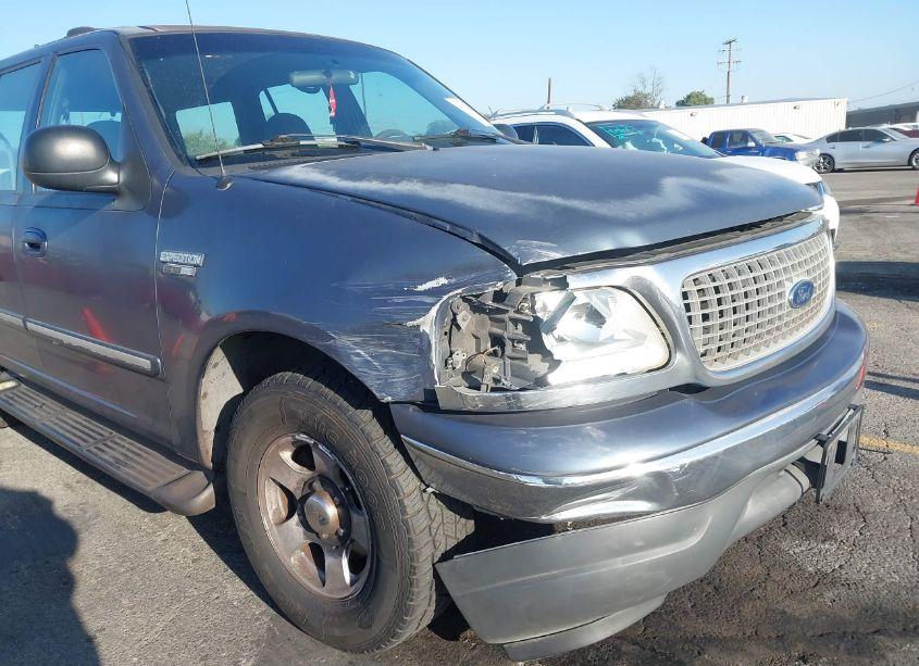 Photo 6 of 1999 Ford Expedition EDDIE BAUER/XLT (VIN 1FMRU1763XLB65525)