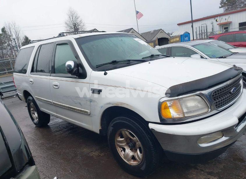 Photo 13 of 1998 Ford Expedition EDDIE BAUER/XLT (VIN 1FMRU176XWLA30198)