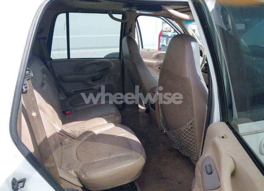 Photo 8 of 1999 Ford Expedition EDDIE BAUER/XLT (VIN 1FMRU17L2XLB77428)