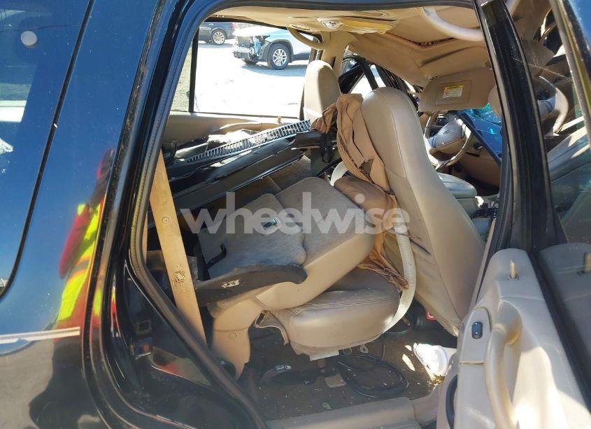 Photo 8 of 2002 Ford Expedition EDDIE BAUER (VIN 1FMRU17L32LA23948)