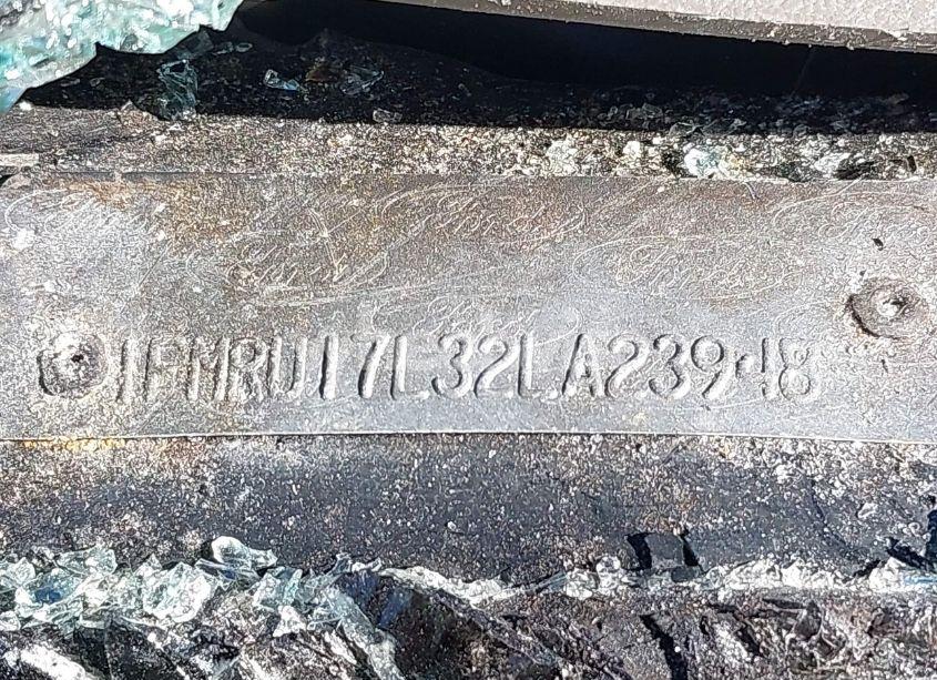 Photo 9 of 2002 Ford Expedition EDDIE BAUER (VIN 1FMRU17L32LA23948)