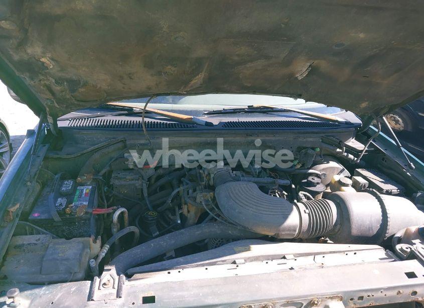 Photo 10 of 1999 Ford Expedition EDDIE BAUER/XLT (VIN 1FMRU17L4XLA76892)