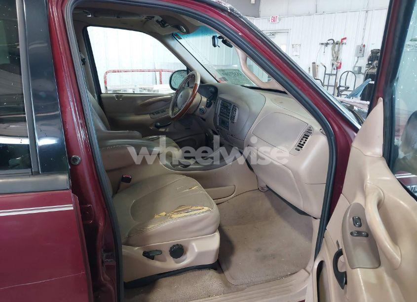 Photo 5 of 1999 Ford Expedition EDDIE BAUER/XLT (VIN 1FMRU17L4XLC15015)