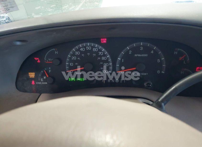 Photo 7 of 1999 Ford Expedition EDDIE BAUER/XLT (VIN 1FMRU17L4XLC15015)