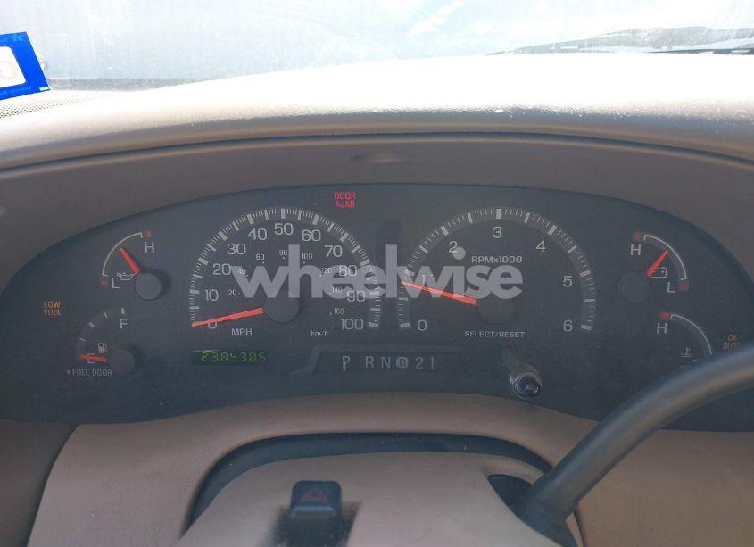 Photo 7 of 1999 Ford Expedition EDDIE BAUER/XLT (VIN 1FMRU17L4XLC15807)