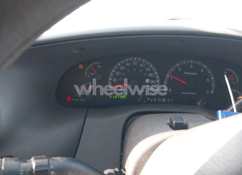 Photo 7 of 1999 Ford Expedition EDDIE BAUER/XLT (VIN 1FMRU17L5XLB78346)