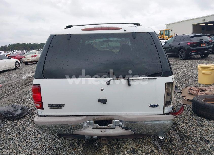 Photo 16 of 1999 Ford Expedition EDDIE BAUER/XLT (VIN 1FMRU17L6XLA61777)
