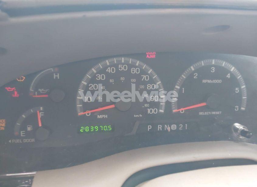 Photo 7 of 1999 Ford Expedition EDDIE BAUER/XLT (VIN 1FMRU17L6XLA61777)