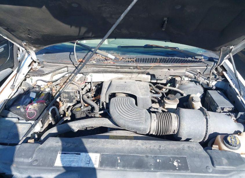 Photo 10 of 2000 Ford Expedition EDDIE BAUER (VIN 1FMRU17L7YLA28790)