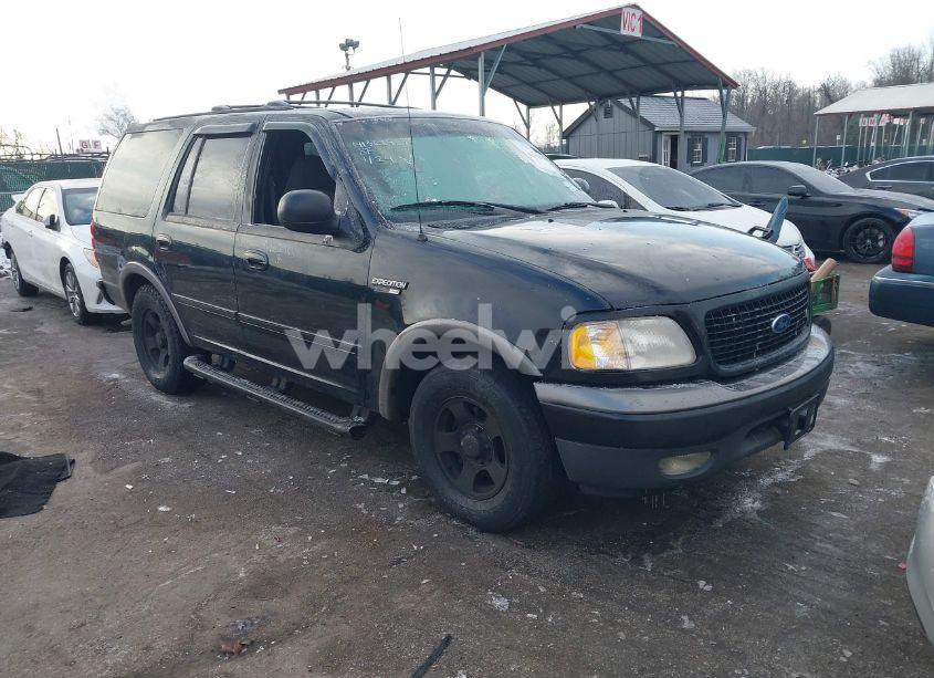 1999 Ford Expedition EDDIE BAUER/XLT (VIN 1FMRU17L9XLC48639) main photo