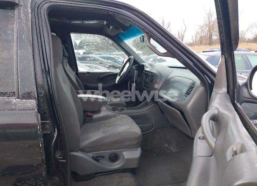 Photo 5 of 1999 Ford Expedition EDDIE BAUER/XLT (VIN 1FMRU17L9XLC48639)