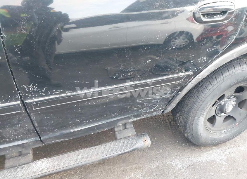 Photo 6 of 1999 Ford Expedition EDDIE BAUER/XLT (VIN 1FMRU17L9XLC48639)