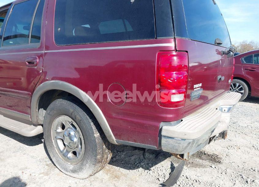 Photo 6 of 2000 Ford Expedition EDDIE BAUER (VIN 1FMRU17L9YLB08267)