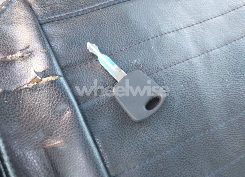 Photo 11 of 2000 Ford Expedition EDDIE BAUER (VIN 1FMRU17LXYLC30748)