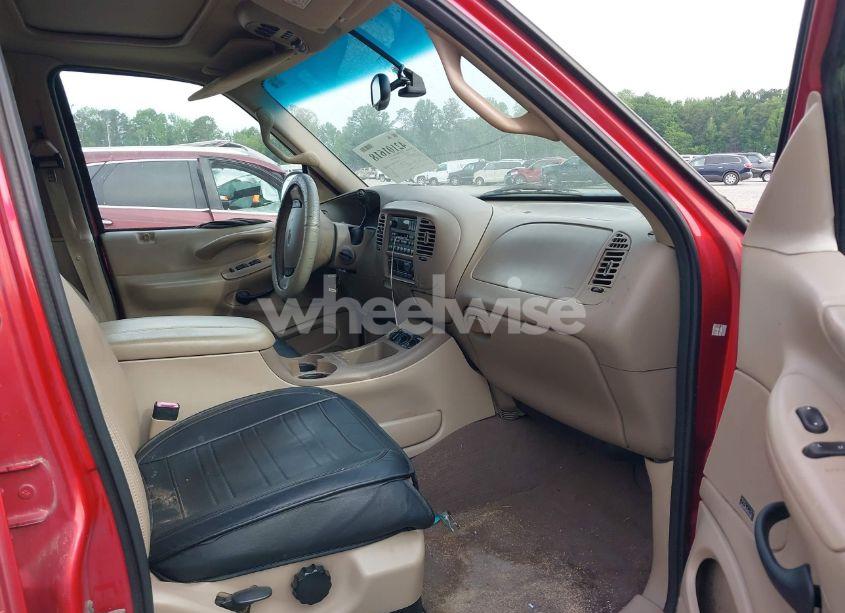 Photo 5 of 2000 Ford Expedition EDDIE BAUER (VIN 1FMRU17LXYLC30748)