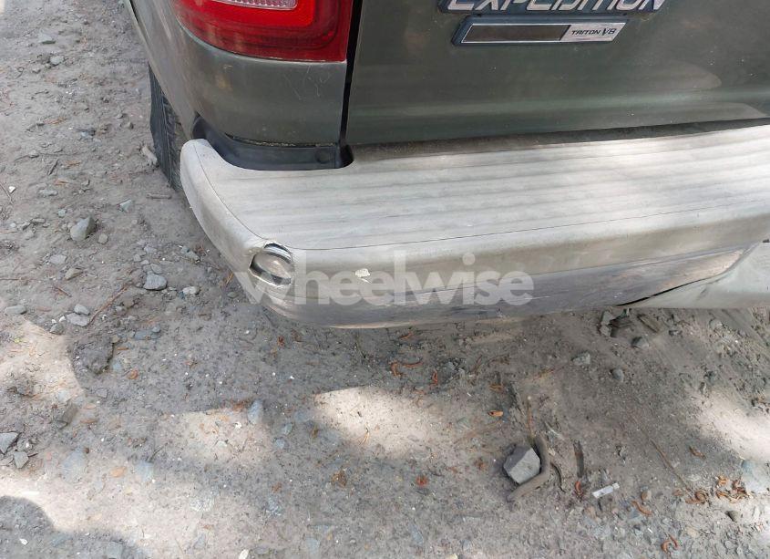 Photo 6 of 2001 Ford Expedition EDDIE BAUER (VIN 1FMRU17W11LA02654)