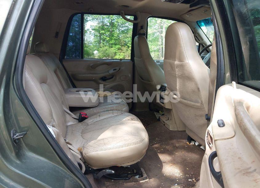 Photo 8 of 2001 Ford Expedition EDDIE BAUER (VIN 1FMRU17W11LA02654)