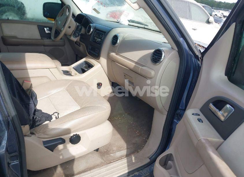 Photo 5 of 2003 Ford Expedition EDDIE BAUER (VIN 1FMRU17W13LA53235)