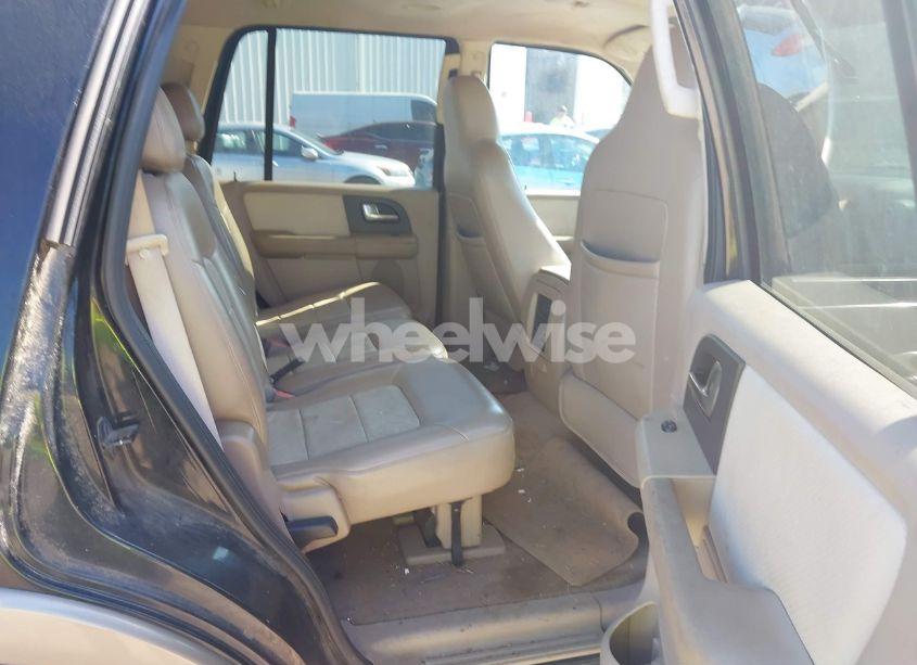 Photo 8 of 2004 Ford Expedition EDDIE BAUER (VIN 1FMRU17W14LB54745)