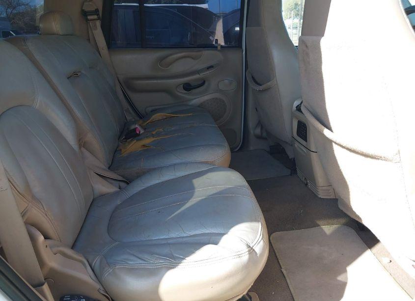 Photo 8 of 2001 Ford Expedition EDDIE BAUER (VIN 1FMRU17W41LB13781)