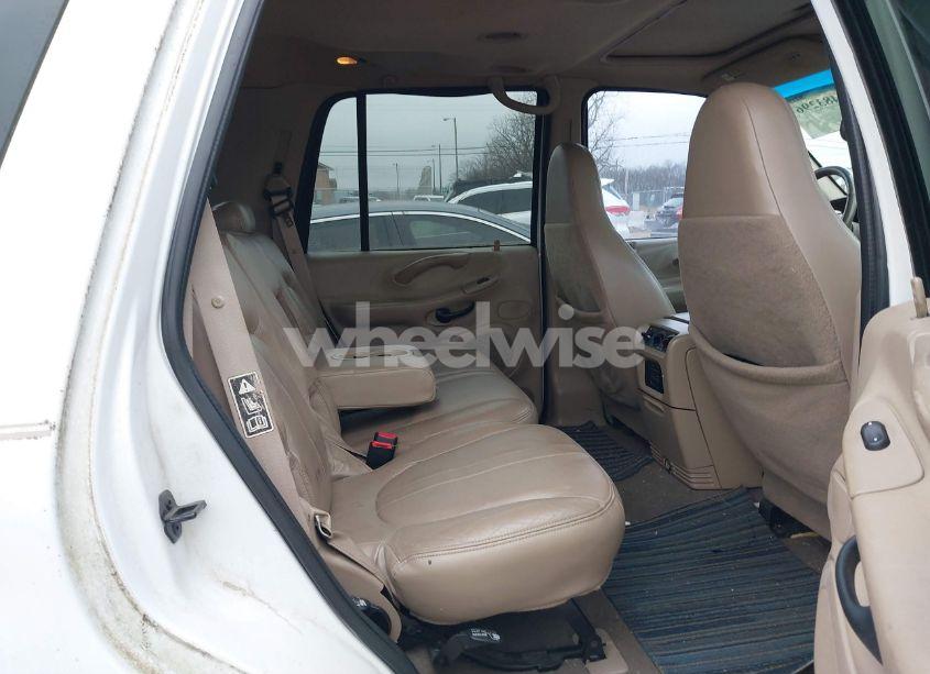 Photo 8 of 2002 Ford Expedition EDDIE BAUER (VIN 1FMRU17W52LA17160)