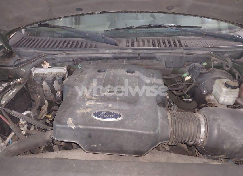 Photo 10 of 2004 Ford Expedition EDDIE BAUER (VIN 1FMRU17W54LB42971)