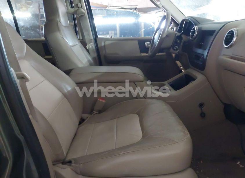 Photo 5 of 2004 Ford Expedition EDDIE BAUER (VIN 1FMRU17W54LB42971)