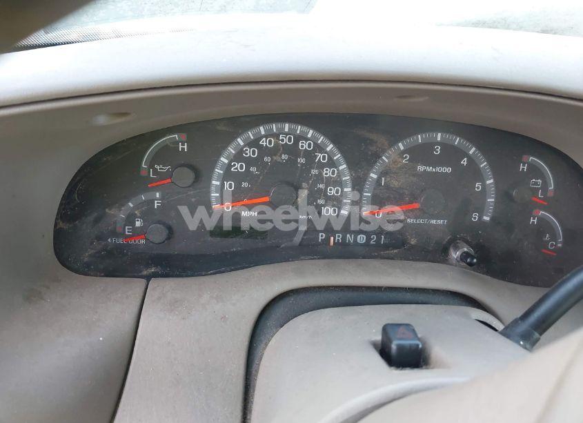 Photo 7 of 2002 Ford Expedition EDDIE BAUER (VIN 1FMRU17W72LA27821)