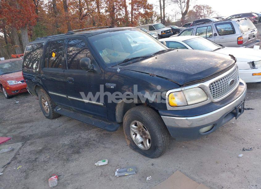 1999 Ford Expedition XLT (VIN 1FMRU186XXLB98844) main photo