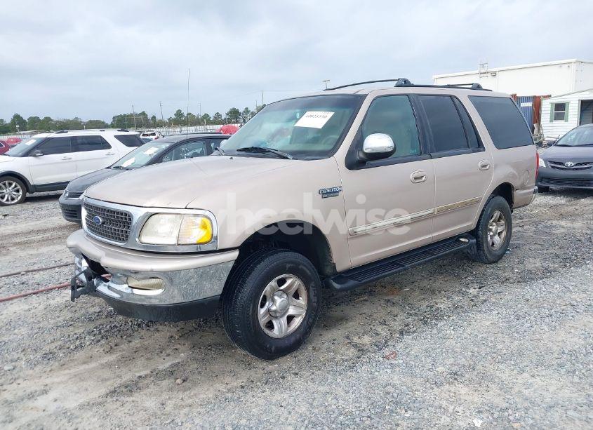 Photo 2 of 1998 Ford Expedition EDDIE BAUER/XLT (VIN 1FMRU18W2WLB13624)