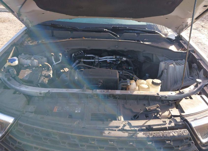 Photo 10 of 2021 Ford Explorer (VIN 1FMSK7BH0MGB20095)