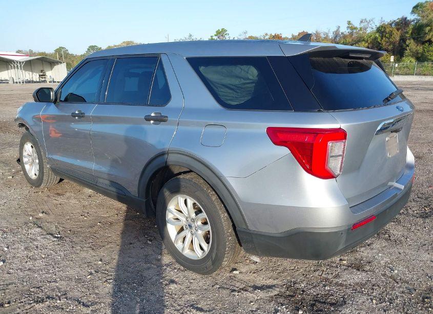 Photo 3 of 2021 Ford Explorer (VIN 1FMSK7BH0MGB20095)