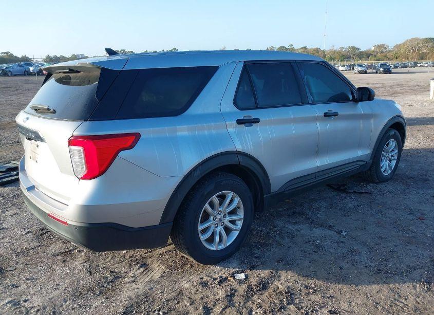 Photo 4 of 2021 Ford Explorer (VIN 1FMSK7BH0MGB20095)