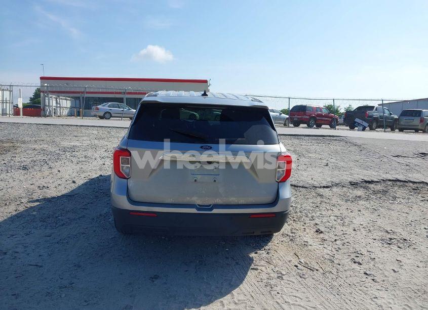 Photo 16 of 2023 Ford Explorer (VIN 1FMSK7BH2PGA34761)