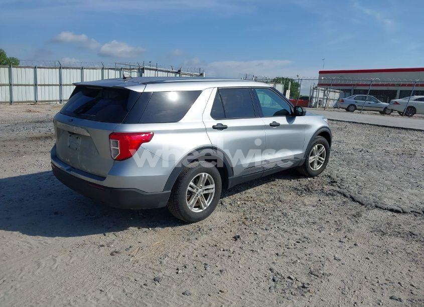 Photo 4 of 2023 Ford Explorer (VIN 1FMSK7BH2PGA34761)