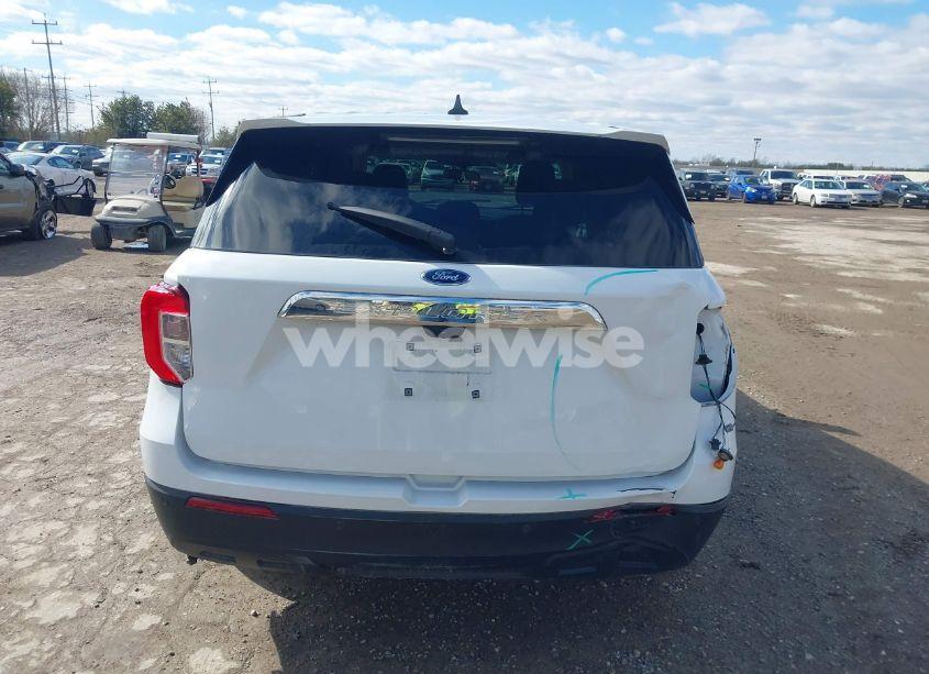 Photo 17 of 2021 Ford Explorer (VIN 1FMSK7BH4MGA30111)