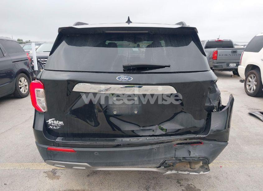 Photo 17 of 2021 Ford Explorer XLT (VIN 1FMSK7DH0MGB78737)
