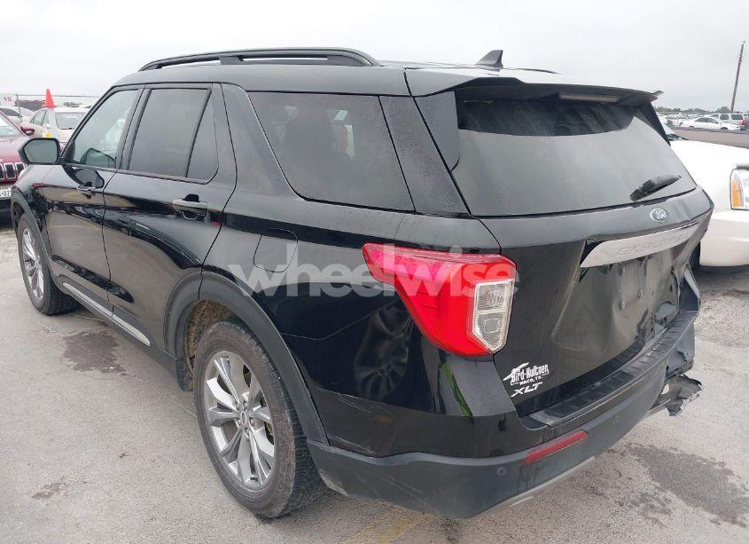 Photo 18 of 2021 Ford Explorer XLT (VIN 1FMSK7DH0MGB78737)
