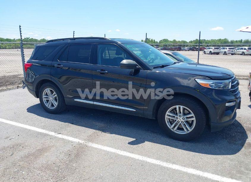 Photo 13 of 2023 Ford Explorer XLT (VIN 1FMSK7DH0PGA83874)