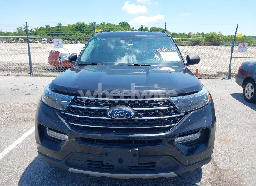 Photo 6 of 2023 Ford Explorer XLT (VIN 1FMSK7DH0PGA83874)