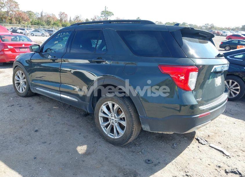 Photo 3 of 2023 Ford Explorer XLT (VIN 1FMSK7DH0PGA99105)