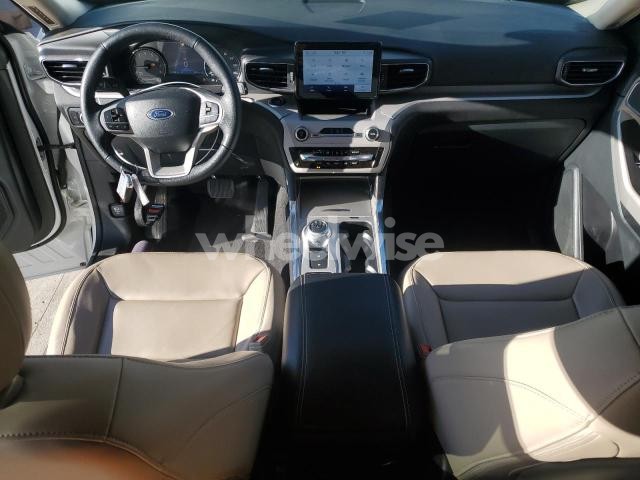 Photo 11 of 2024 FORD EXPLORER XLT (VIN 1FMSK7DH0RGA02861)