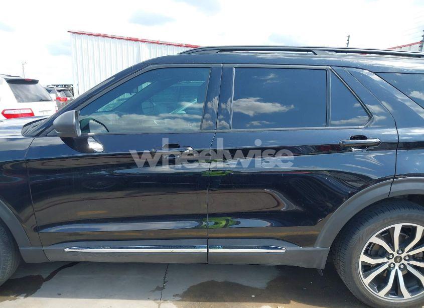 Photo 14 of 2020 Ford Explorer XLT (VIN 1FMSK7DH1LGA80248)