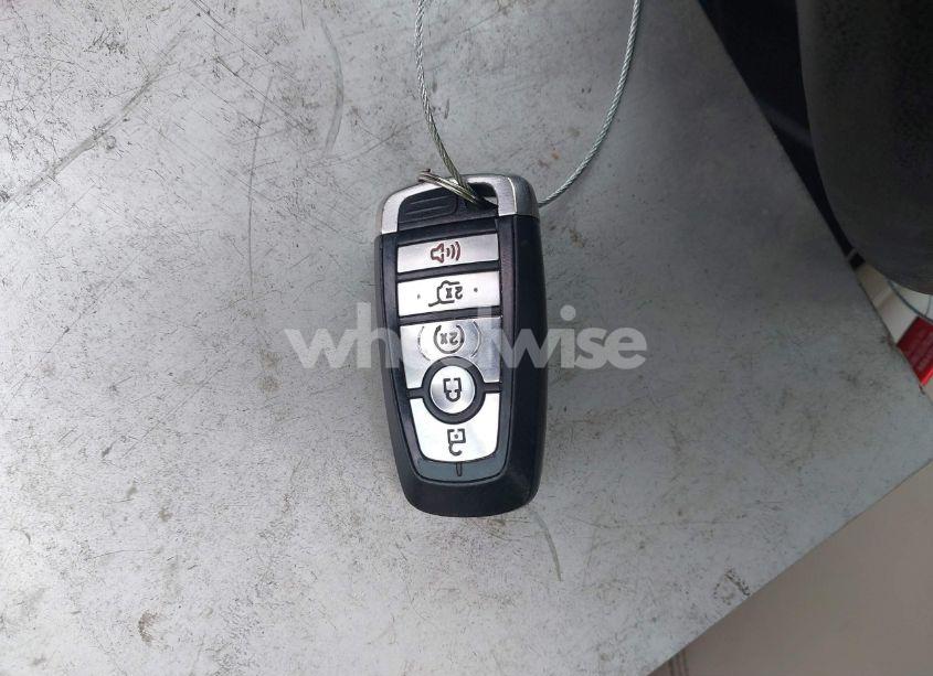 Photo 11 of 2020 Ford Explorer XLT (VIN 1FMSK7DH1LGB01597)