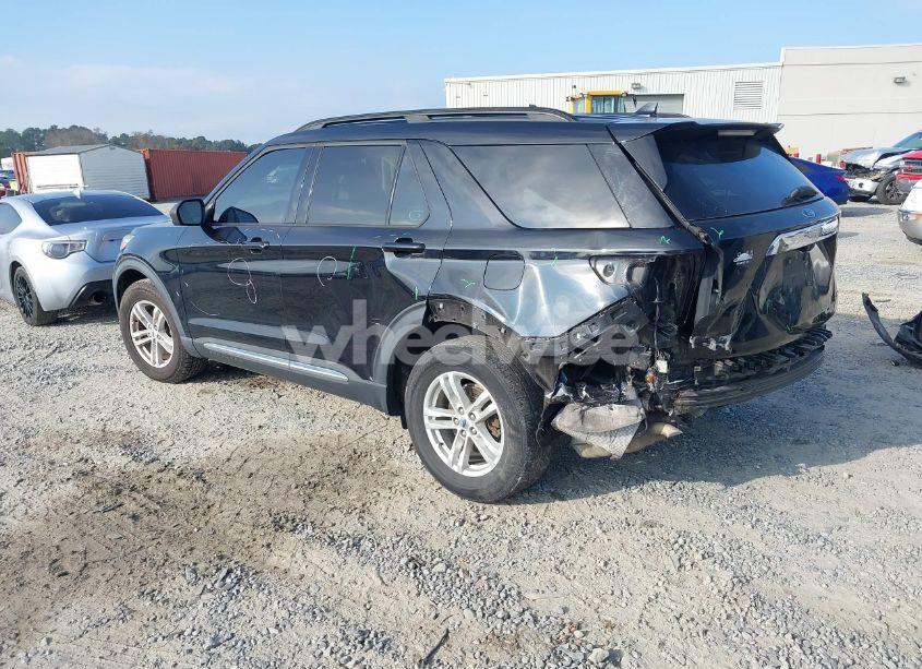 Photo 3 of 2020 Ford Explorer XLT (VIN 1FMSK7DH1LGB89633)